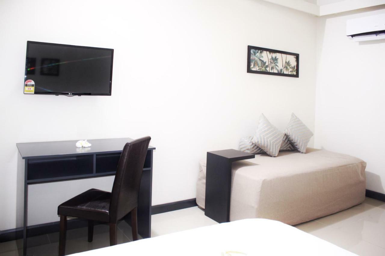 Hotel Oasis Нанди Экстерьер фото